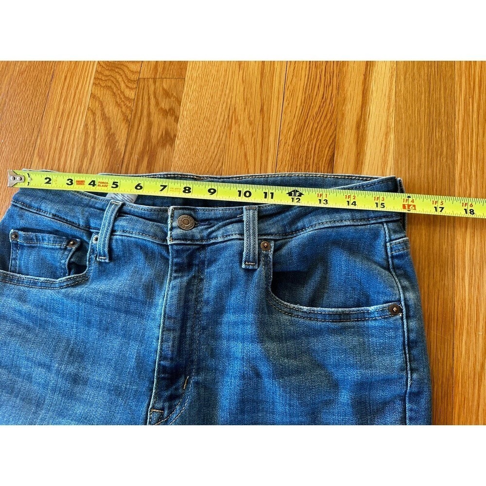 LEVIS 726 Jeans Sz 32/28 Flare High Rise Med Wash Denim Stretch High Waist​​​​ - Picture 7 of 12